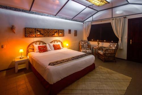 Imagen de la habitación del Hotel Sandy Beach Resort, Lotofoa. Foto 5