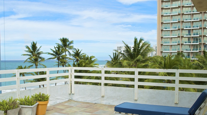 Imagen de los exteriores del Hotel Sandy Beach, San Juan. Foto 4