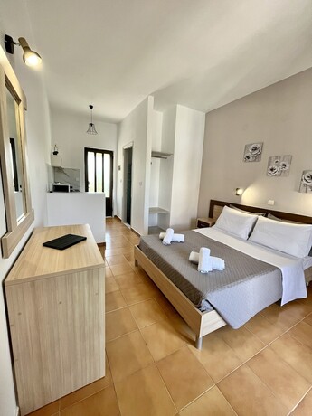 Imagen general del Hotel Sandy Beach Studios. Foto 3