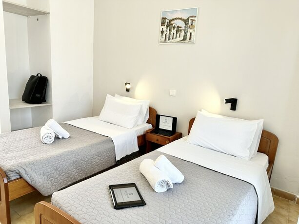 Imagen de la habitación del Hotel Sandy Beach Studios. Foto 15