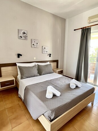 Imagen general del Hotel Sandy Beach Studios. Foto 5