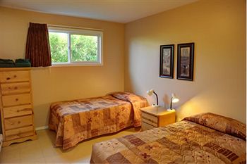 Imagen de la habitación del Hotel Sandy Beach Suites. Foto 4