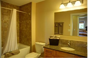 Imagen de la habitación del Hotel Sandy Beach Suites. Foto 6