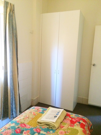 Imagen de la habitación del Hotel Sandy Bottoms Guesthouse. Foto 6