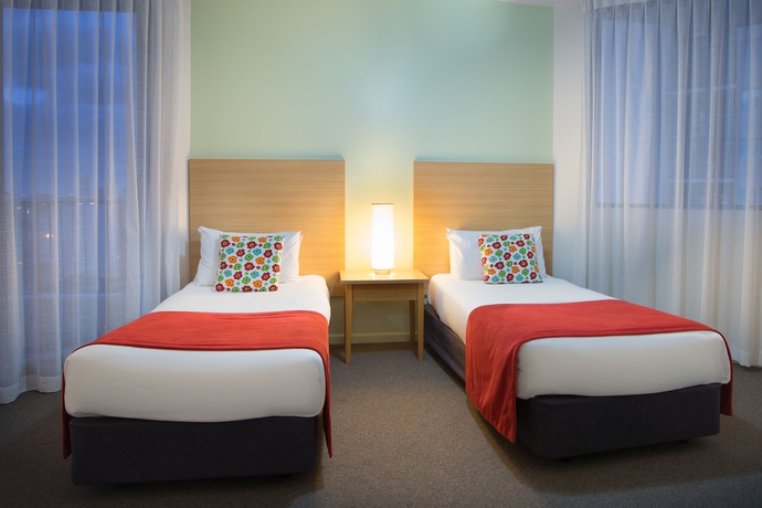 Imagen de la habitación del Hotel Sandy Point Beach Resort. Foto 7