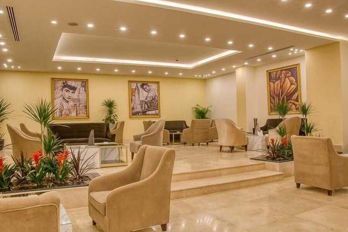 Imagen de los interiores del Hotel Sandy Prime. Foto 18
