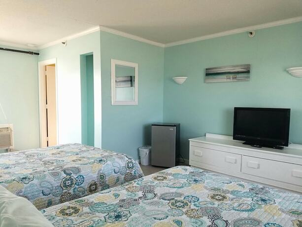 Imagen de la habitación del Hotel Sandy Shore Motel. Foto 11