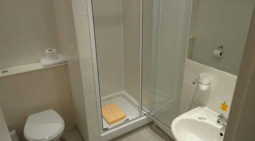 Imagen de la habitación del Hotel Sandyford. Foto 11