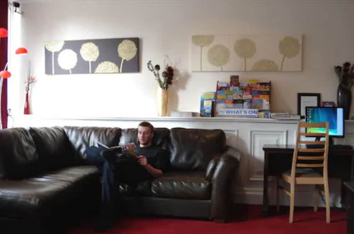 Imagen de los interiores del Hotel Sandyford. Foto 12