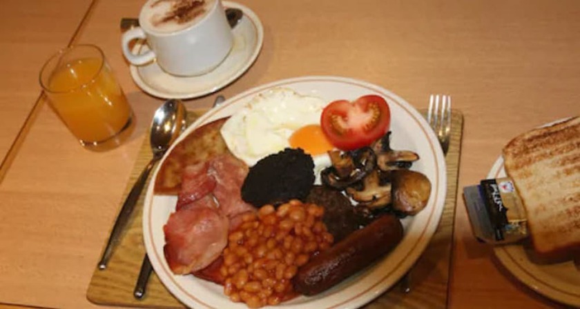 Imagen del bar/restaurante del Hotel Sandyford. Foto 6