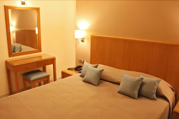 Imagen de la habitación del Hotel Sandy's Studios Apartments and Log Villas. Foto 10