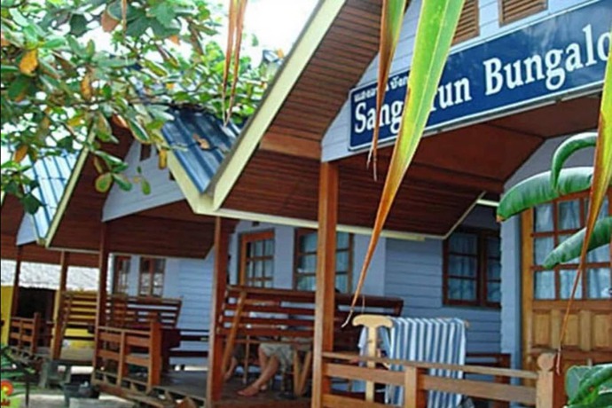 Imagen de los exteriores del Hotel Sang Aroon Bungalow. Foto 13