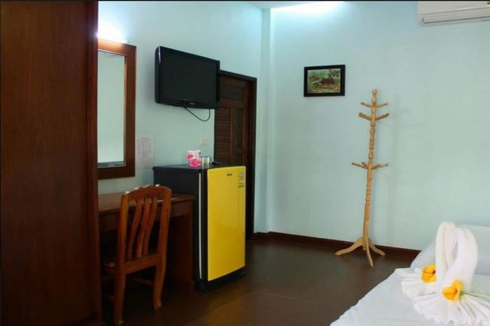 Imagen de la habitación del Hotel Sang Aroon Bungalow. Foto 7