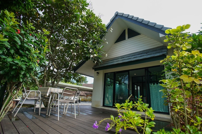 Imagen de los interiores del Hotel Sang Serene House. Foto 18