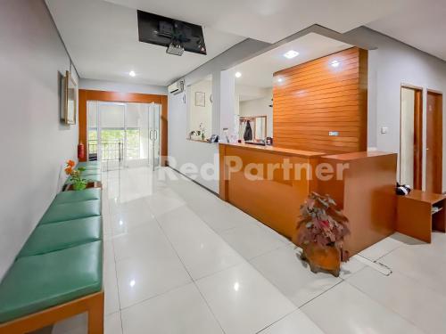 Imagen general del Hotel Sang Surya GuestHouse Near RS Hasan Sadikin. Foto 3
