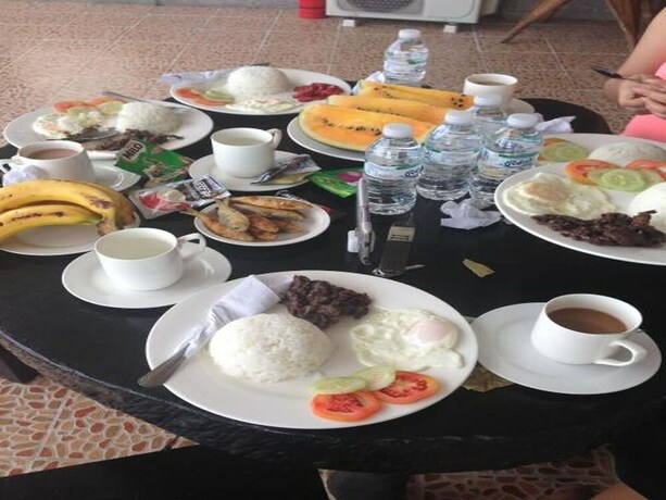 Imagen del bar/restaurante del Hotel Sang Yoo Mountain View Tagaytay. Foto 5