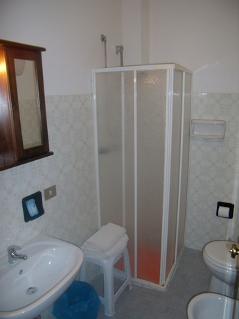 Imagen de la habitación del Hotel Sangallo. Foto 10