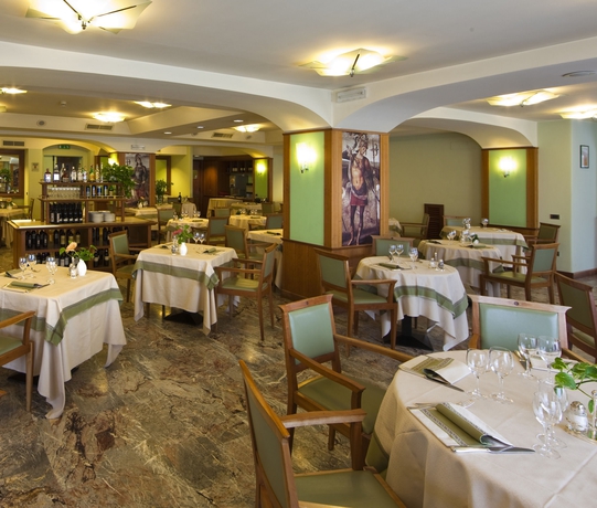Imagen del bar/restaurante del Hotel Sangallo Palace. Foto 4