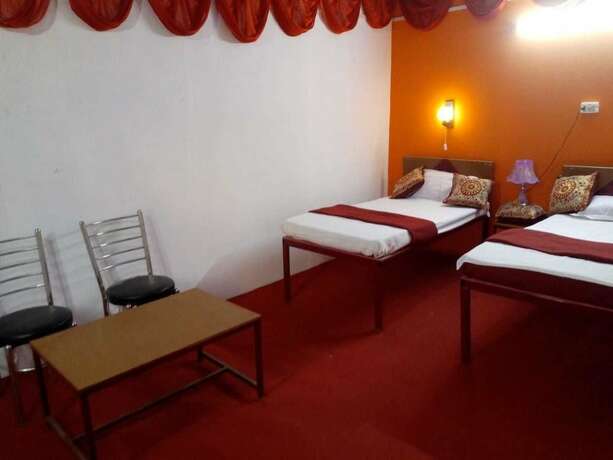 Imagen general del Hotel Sangam Kumbh Camp. Foto 4