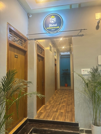 Imagen de los interiores del Hotel Sangam Village. Foto 9