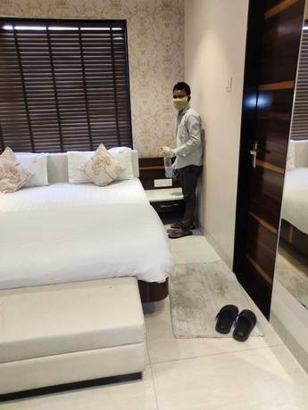 Imagen de la habitación del Hotel Sangat Regency. Foto 12
