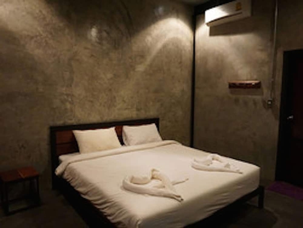 Imagen de la habitación del Hotel Sangkhlakiri Resort. Foto 4