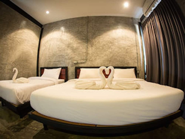 Imagen de la habitación del Hotel Sangkhlakiri Resort. Foto 10