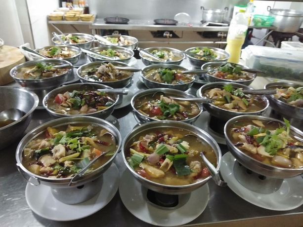 Imagen del bar/restaurante del Hotel Sangkla Resort. Foto 7