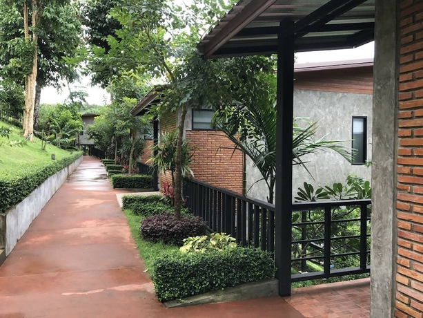 Imagen de los exteriores del Hotel Sangkla Resort. Foto 16