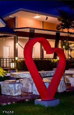 Imagen de los exteriores del Hotel Sangkla Resort. Foto 17