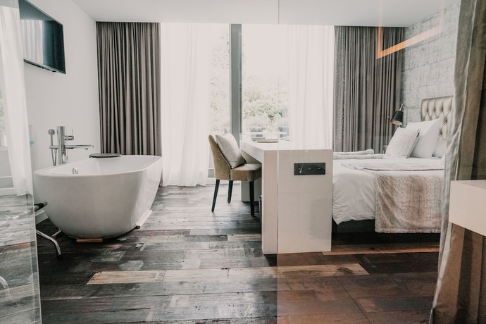 Imagen de la habitación del Hotel Sanglier. Foto 15