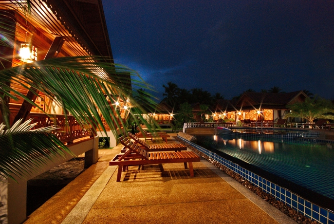 Imagen de la habitación del Hotel Sangsawan Palace Khaolak. Foto 5