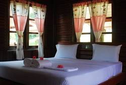 Imagen de la habitación del Hotel Sangswan Resort. Foto 36
