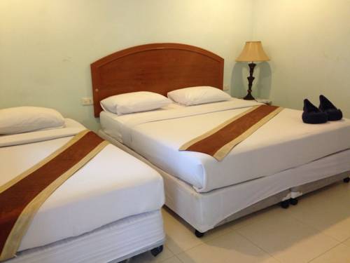 Imagen de la habitación del Hotel Sangthian Beach Resort. Foto 12