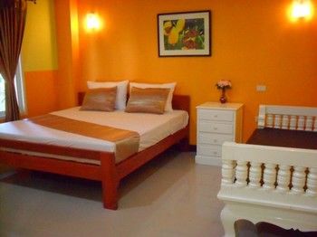Imagen general del Hotel Sangthong Resort, Saraphi. Foto 4
