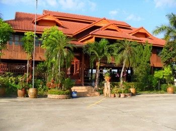 Imagen general del Hotel Sangthong Resort, Saraphi. Foto 11