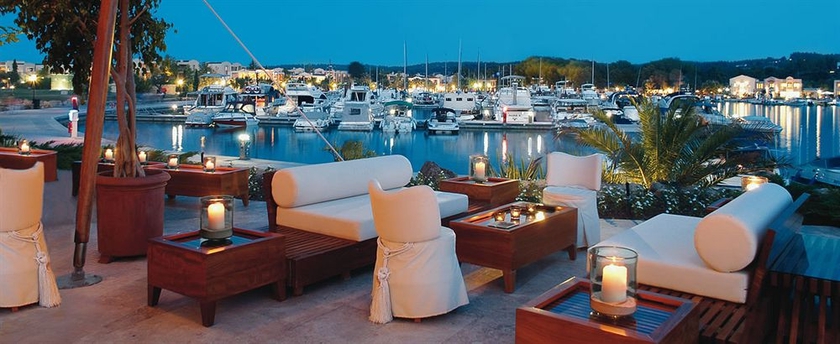 Imagen del bar/restaurante del Hotel Sani Asterias. Foto 3