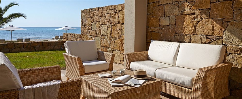 Imagen de los exteriores del Hotel Sani Asterias. Foto 8