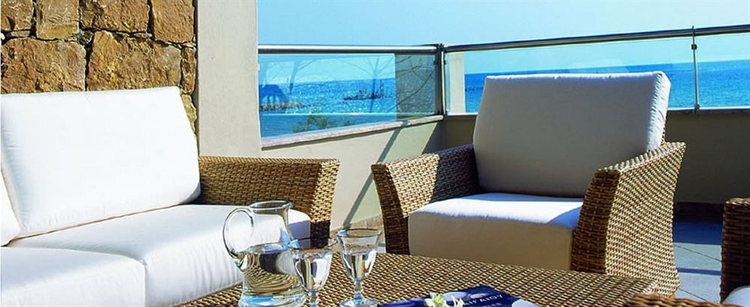 Imagen de la habitación del Hotel Sani Asterias. Foto 6