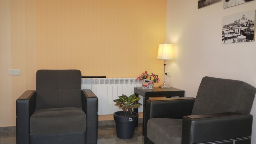 Imagen de los interiores del Hotel Sani, Tbilisi. Foto 19