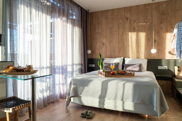 Imagen de la habitación del Hotel Sani Verde. Foto 16