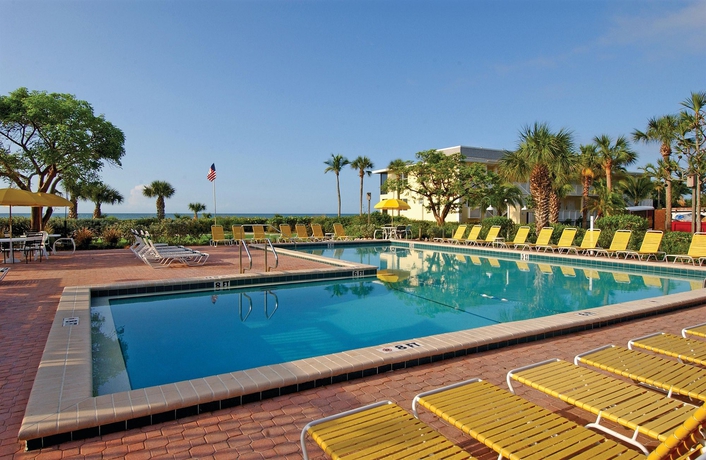 Imagen de la piscina del Hotel Sanibel Inn. Foto 16