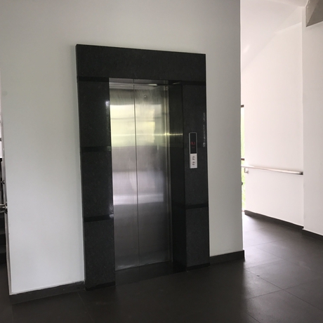 Imagen de los interiores del Hotel Saninro Ragama. Foto 14