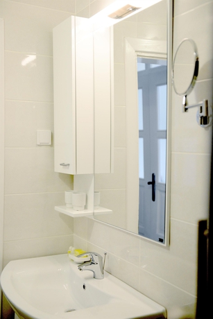 Imagen de la habitación del Hotel Sanja Former Oliva. Foto 6