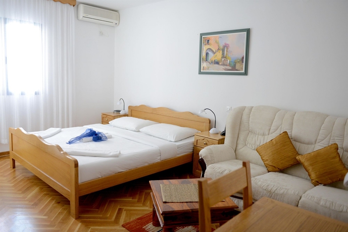 Imagen de la habitación del Hotel Sanja Former Oliva. Foto 8