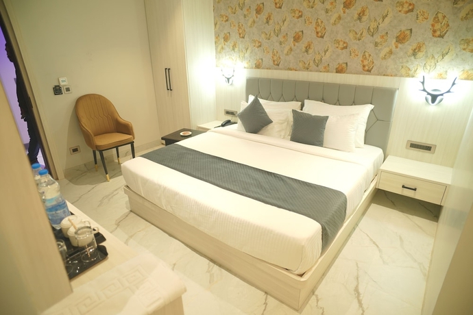 Imagen de la habitación del Hotel Sankalp Banaras. Foto 10