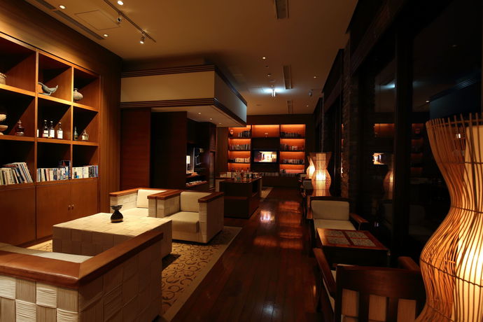 Imagen del bar/restaurante del Hotel Sankara and Spa Yakushima. Foto 2