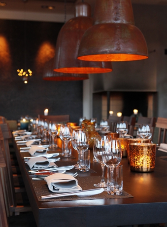 Imagen del bar/restaurante del Hotel Sankt Jörgen Park. Foto 2