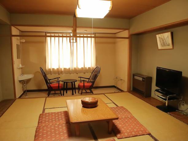 Imagen de la habitación del Hotel Sankt Moritz Shiga. Foto 10