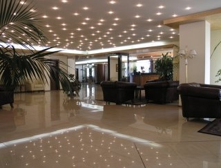 Imagen de los interiores del Hotel Sankt Peterburg. Foto 3